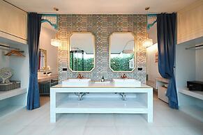 The Kiri Villas Resort