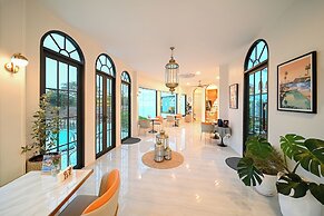 The Kiri Villas Resort