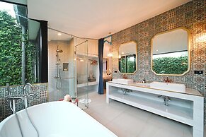 The Kiri Villas Resort