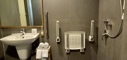 Holiday Inn Express Gurugram Sector 50 by IHG