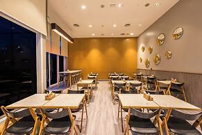 Holiday Inn Express Gurugram Sector 50 by IHG