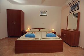 Apartments Vila Adrijana and Fitness Studio Wolf