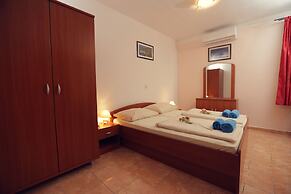 Apartments Vila Adrijana and Fitness Studio Wolf