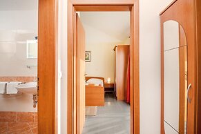 Apartments Vila Adrijana and Fitness Studio Wolf