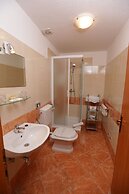 Apartments Vila Adrijana and Fitness Studio Wolf