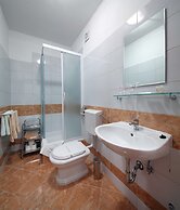 Apartments Vila Adrijana and Fitness Studio Wolf