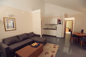 Apartments Vila Adrijana and Fitness Studio Wolf