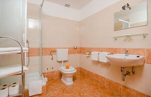 Apartments Vila Adrijana and Fitness Studio Wolf