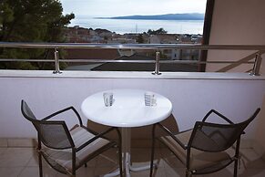 Apartments Vila Adrijana and Fitness Studio Wolf