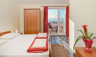 Apartments Vila Adrijana and Fitness Studio Wolf