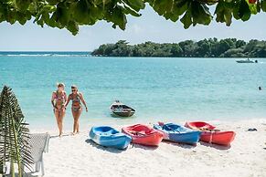 Marine Chaweng Beach Resort