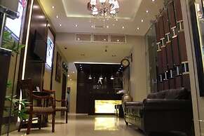 Africana Hotel