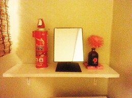 Crossroad Backpackers