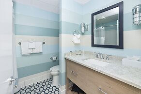 Anchorage Inn and Resort