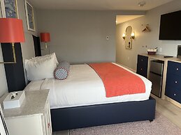 Anchorage Inn and Resort