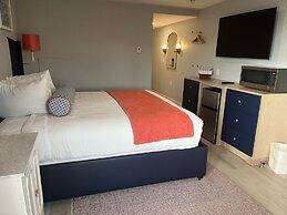 Anchorage Inn and Resort