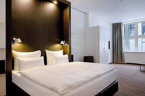 Motel One Prague - Florentinum
