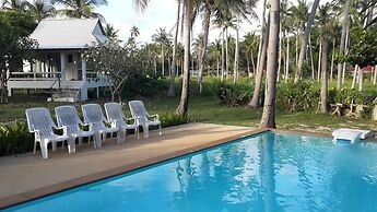 Jinta Beach Bungalow