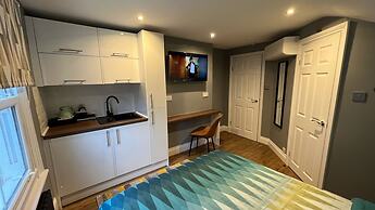 Charlotte Guest House