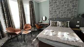 Charlotte Guest House