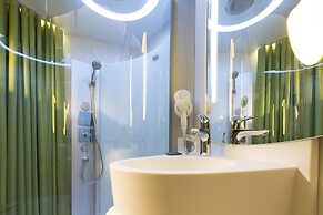 Nomad Hotel Roissy CDG