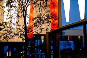 Nomad Hotel Roissy CDG