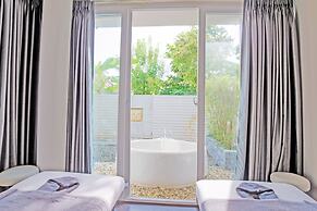 Mercury Phu Quoc Resort & Villas