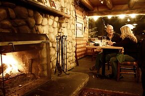 Silver Fork Lodge and Restaurant