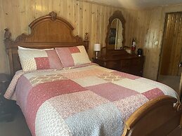 Silver Fork Lodge and Restaurant