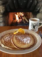 Silver Fork Lodge and Restaurant