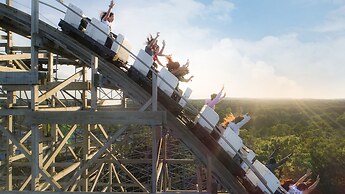 Mt. Olympus Water & Theme Park Resort