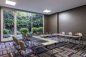 100 Luxury Suites by Preferred