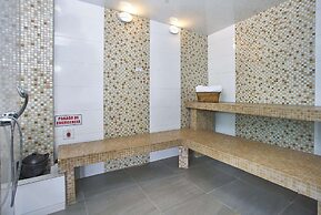 100 Luxury Suites by Preferred