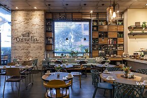 100 Luxury Suites by Preferred