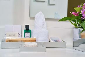 100 Luxury Suites by Preferred