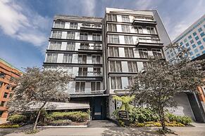 100 Luxury Suites by Preferred