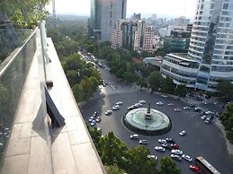 Suites Capri Reforma