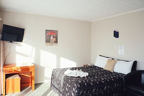 Gateway International Motel