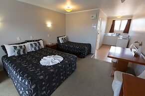 Gateway International Motel