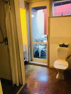 Gateway International Motel