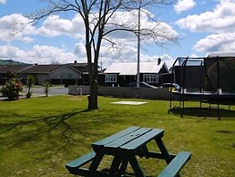 Gateway International Motel