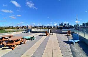 JJ Furnished Apartments Downtown Toronto: King's Luxury Loft