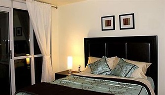 JJ Furnished Apartments Downtown Toronto: King's Luxury Loft