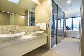 Arena Apartments by CLLIX