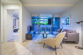 Arena Apartments by CLLIX