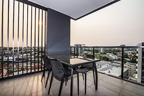 Arena Apartments by CLLIX