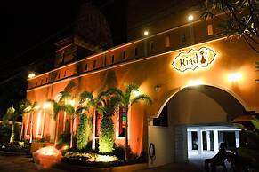 Riad Hua Hin Hotel
