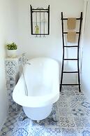 Riad Hua Hin Hotel