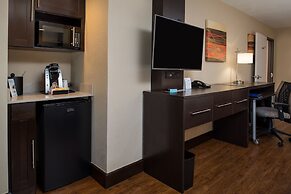 Holiday Inn Express & Suites San Antonio Medical-Six Flags by IHG
