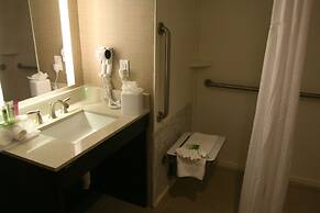 Holiday Inn Express & Suites San Antonio Medical-Six Flags by IHG